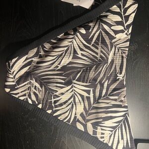 Tropical Leaf Print Triangle Bikini Top - Black & Cream